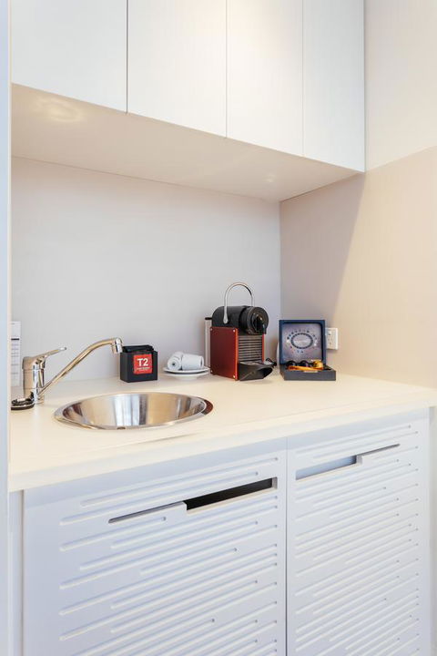 The Henry Jones Art Hotel - South Australia Travel 35