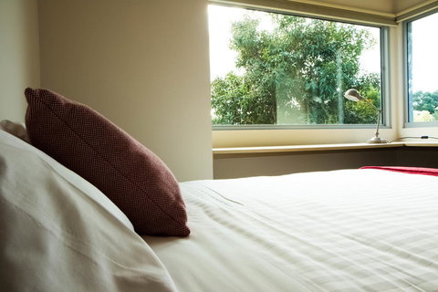 Eagle Peaks At Freycinet - South Australia Travel 6