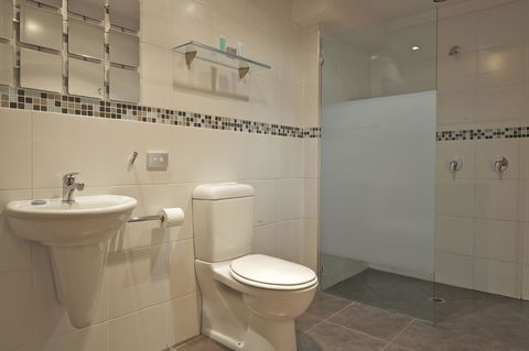 Zero Davey Boutique Apartment Hotel - South Australia Travel 40