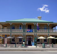 The Richmond Arms Hotel - South Australia Travel