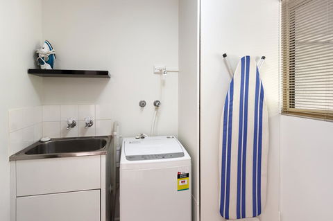 Elphin Serviced Apartments - South Australia Travel 28