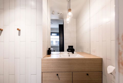 105 Mac Unique Apartments - South Australia Travel 7