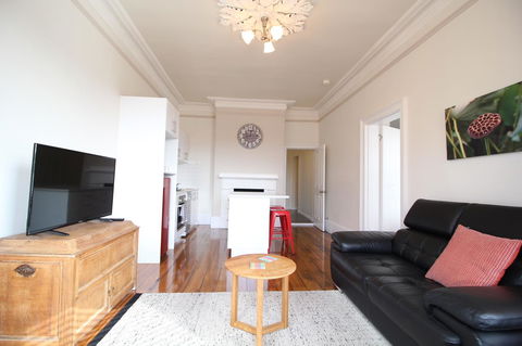 Trinity Hill Apartments - South Australia Travel 14