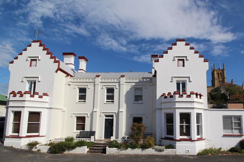 Trinity Hill Apartments - South Australia Travel 0