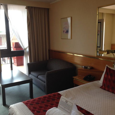 Commodore Regent - South Australia Travel 12