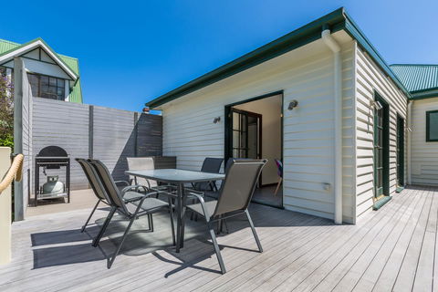 Rosehaven Cottage - South Australia Travel 13