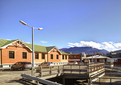Mayfair Plaza Motel And Apartments - South Australia Travel 3