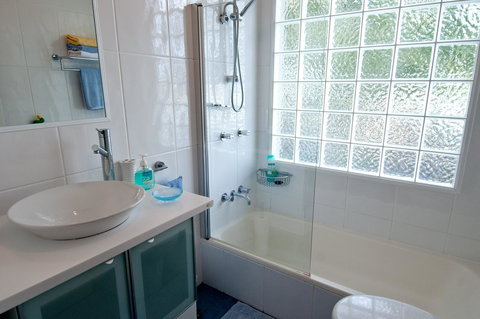 970 Adventure Bay Road - South Australia Travel 12