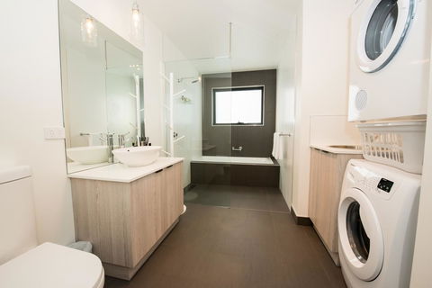 Beach House XIV - South Australia Travel 12