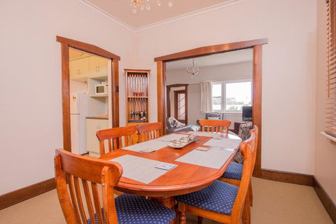 Jones On Wilson Boutique B&B - South Australia Travel 28