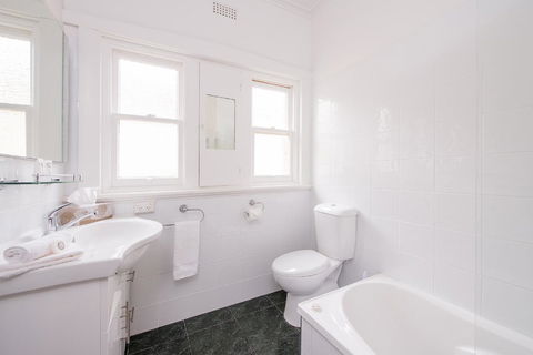 Jones On Wilson Boutique B&B - South Australia Travel 26
