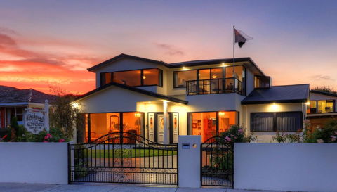 Birchwood On The River - Devonport, Tasmania - Self-Contained And Self-Catering Accommodation - South Australia Travel 3