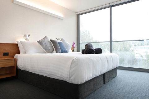 Quarry House Luxury Retreat - South Australia Travel 0