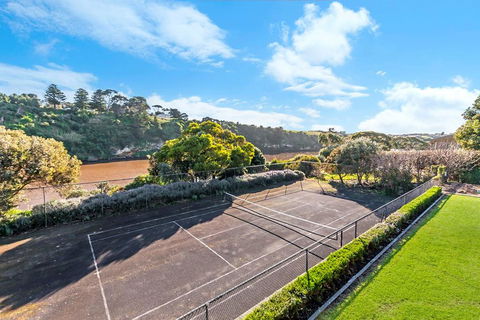 Nevertire - South Australia Travel 2