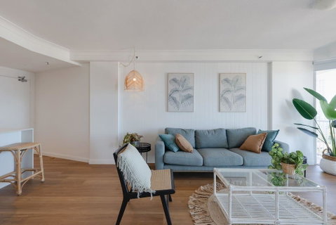 NEW Beautiful 1 Bedroom Beach Views Broadbeach - South Australia Travel 1
