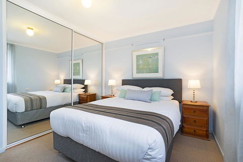Newcastle Short Stay Apartments - Flagstaff Apartment - South Australia Travel 1