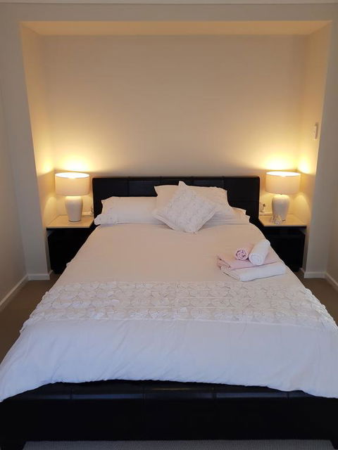 Newly Built - Blue On Cooper - South Australia Travel 3