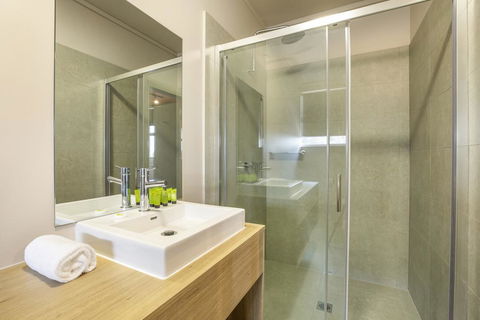 Nightcap At Fairfield - South Australia Travel 2