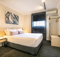 Nightcap at Hendon Hotel - South Australia Travel