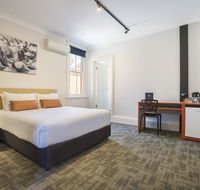 Nightcap at Regents Park Hotel - South Australia Travel