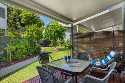 Noosa Entrance 2 Bedroom Garden Side Townhouse. - South Australia Travel 0