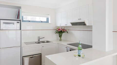 Oaks Gold Coast Calypso Plaza Suites - South Australia Travel 2