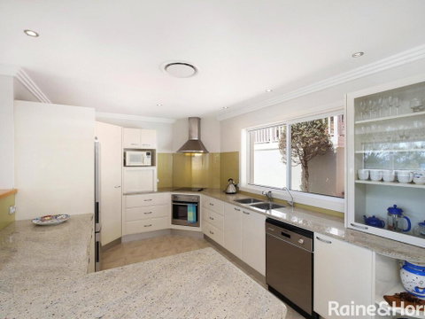 Ocean Breeze - 41 Kurrawyba Avenue, Terrigal - South Australia Travel 3