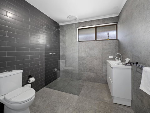 Ocean Park Motel & Holiday Apartments - South Australia Travel 3