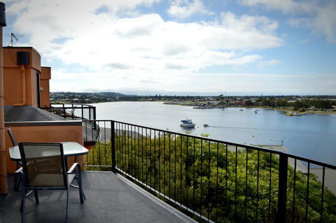 Ocean View Apt 1 - South Australia Travel 3