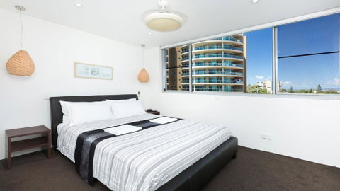 Oceanic 10 -On Forster Main Beach! - South Australia Travel 2