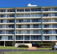 Oceanic 28 - On The Beach - South Australia Travel