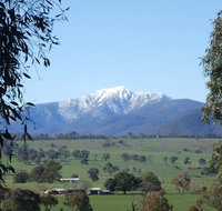 Off Mountain Accommodation - South Australia Travel