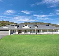 ON Keppies Bed and Breakfast Farm Paterson NSW - South Australia Travel