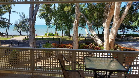 On Palm Cove Beachfront Apartments - South Australia Travel 1