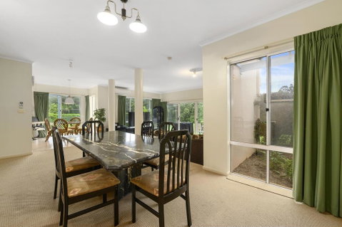 Opal Coast Villa - South Australia Travel 3