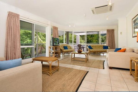 Palm Cove Penthouse - South Australia Travel 3