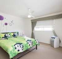Panda Holiday -Close Mountain Ocean Pet Friendly - South Australia Travel