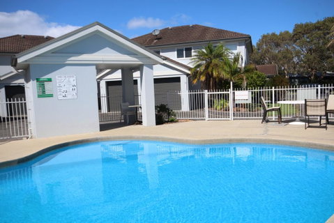 Paradise Waters - No. 19 - South Australia Travel 0