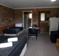 Park House Motor Inn - South Australia Travel