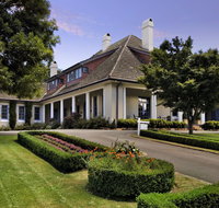 Peppers Manor House