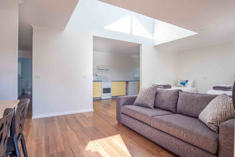 Phillip Island Off-Track Accommodation - South Australia Travel 1