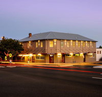 Pier Hotel - South Australia Travel