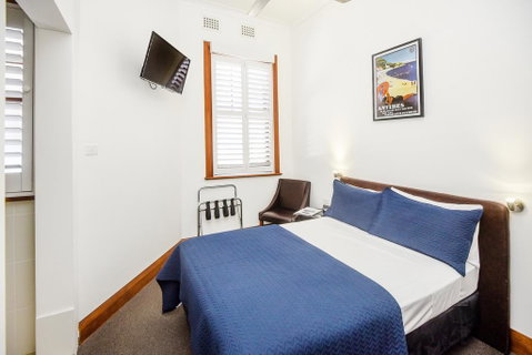 Pier Hotel - South Australia Travel 2