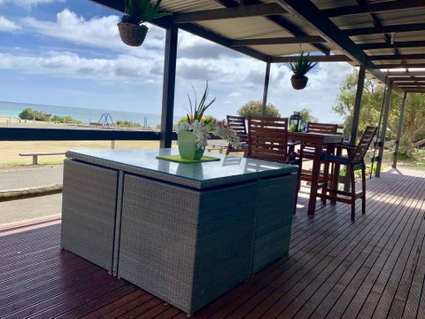 Pine View Holiday Rental - South Australia Travel 0