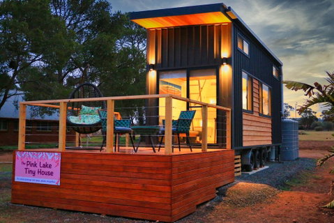 Pink Lake Tiny House - South Australia Travel 0