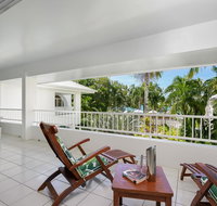 Poolside Apt in Alamanda Beachfront Resort 88 - South Australia Travel
