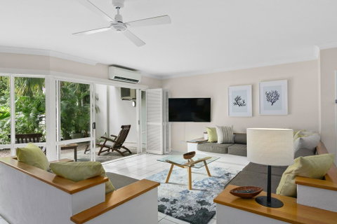 Poolside Apt. In Alamanda Beachfront Resort (41) - South Australia Travel 0