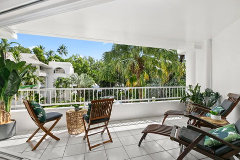 Poolside Apt. In Alamanda Beachfront Resort (56) - South Australia Travel 0
