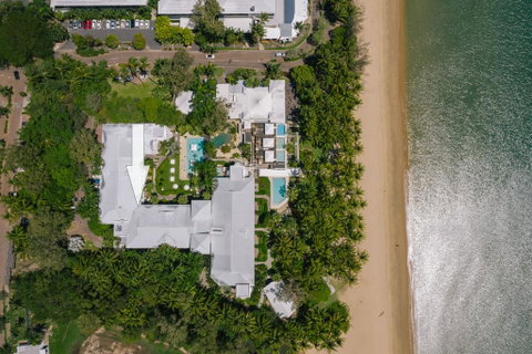 Poolside Apt. In Alamanda Beachfront Resort (62) - South Australia Travel 1