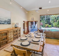 Poppy's Retreat Palm Cove - South Australia Travel